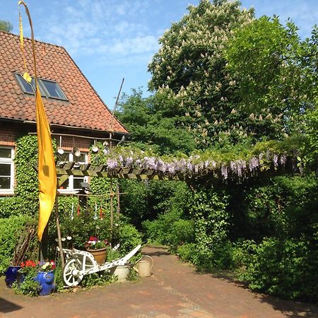 Privatzimmer Alte Schule Suderburg Eksteriør bilde